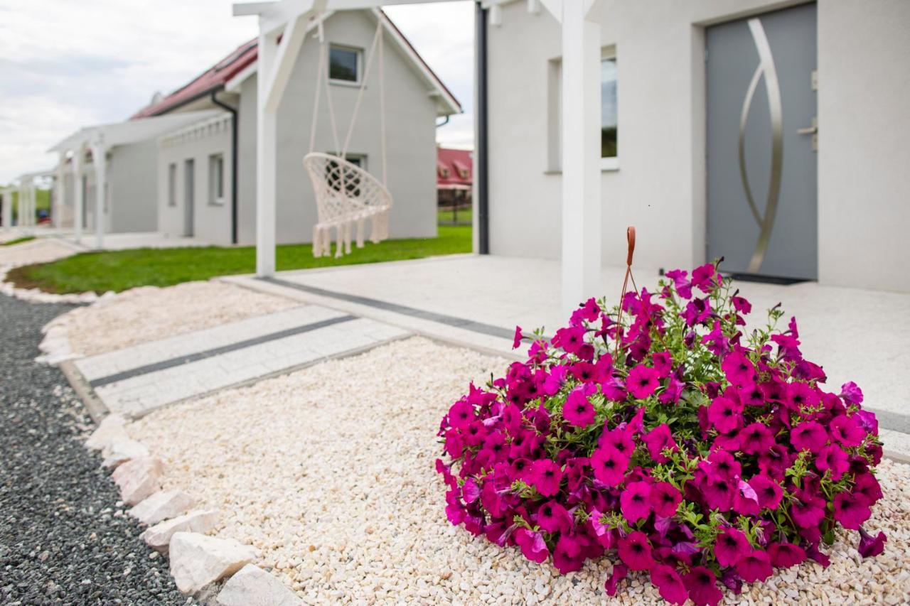 Domki Caloroczne Jesionowscy Bad Kudowa Exterior foto